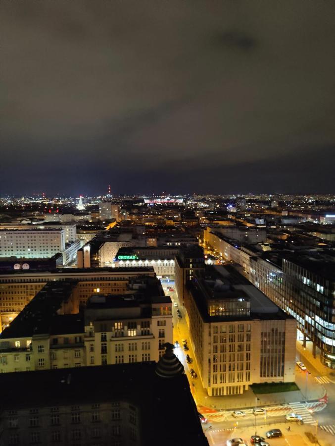 23Rd Floor 3Br Apt With Views Of Warszawa Exteriör bild